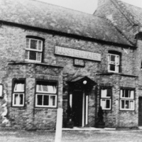 The Red Lion Mansfield Road about 1930